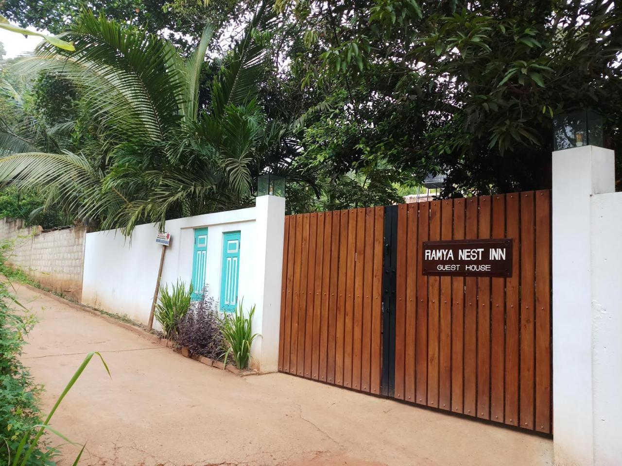 Ramya Nest Inn Mirissa Esterno foto