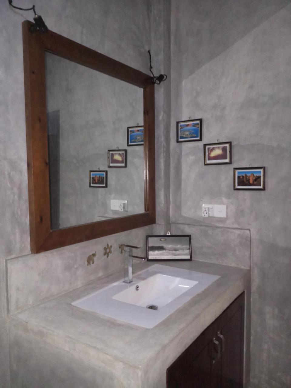 Ramya Nest Inn Mirissa Esterno foto