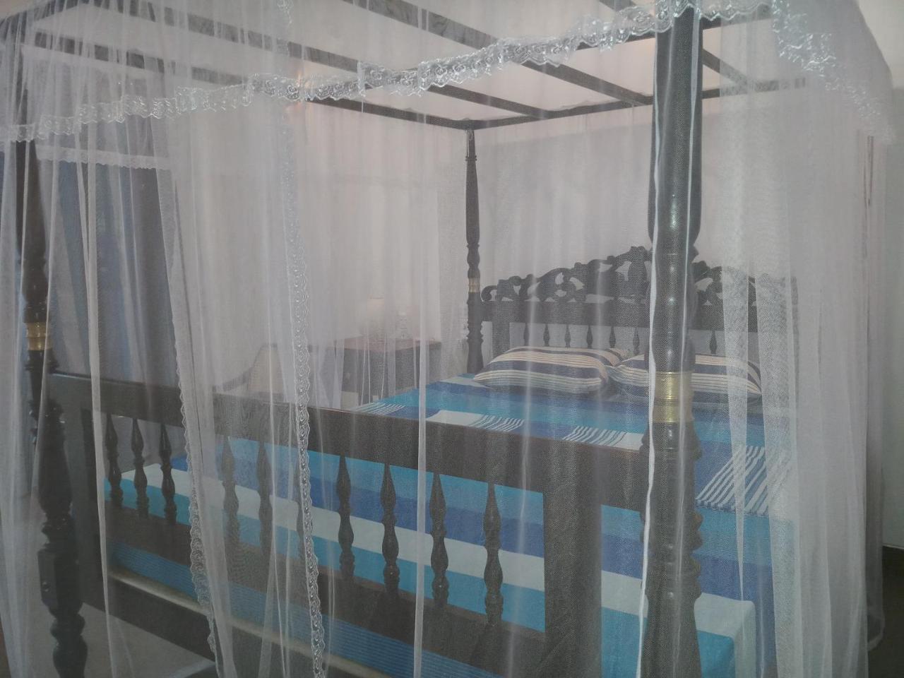Ramya Nest Inn Mirissa Esterno foto